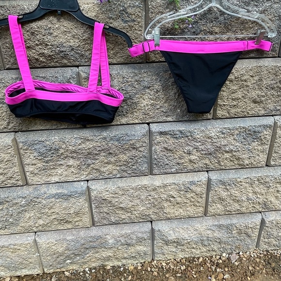 FOREVER 21 TWO PIECE - Picture 4 of 7